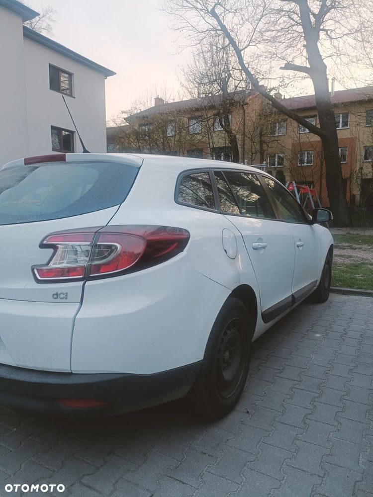 Renault Megane 1.5 dCi Authentique - 6