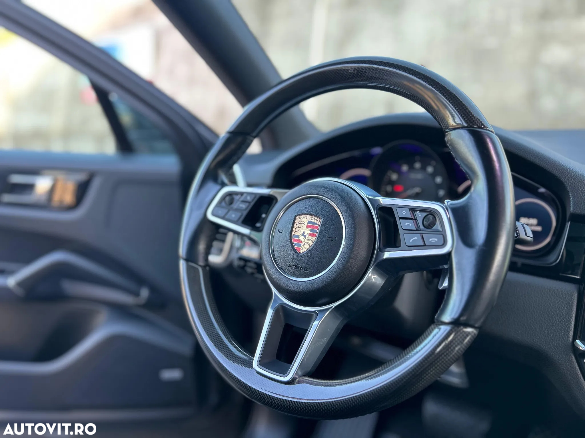 Porsche Cayenne Tiptronic S - 11