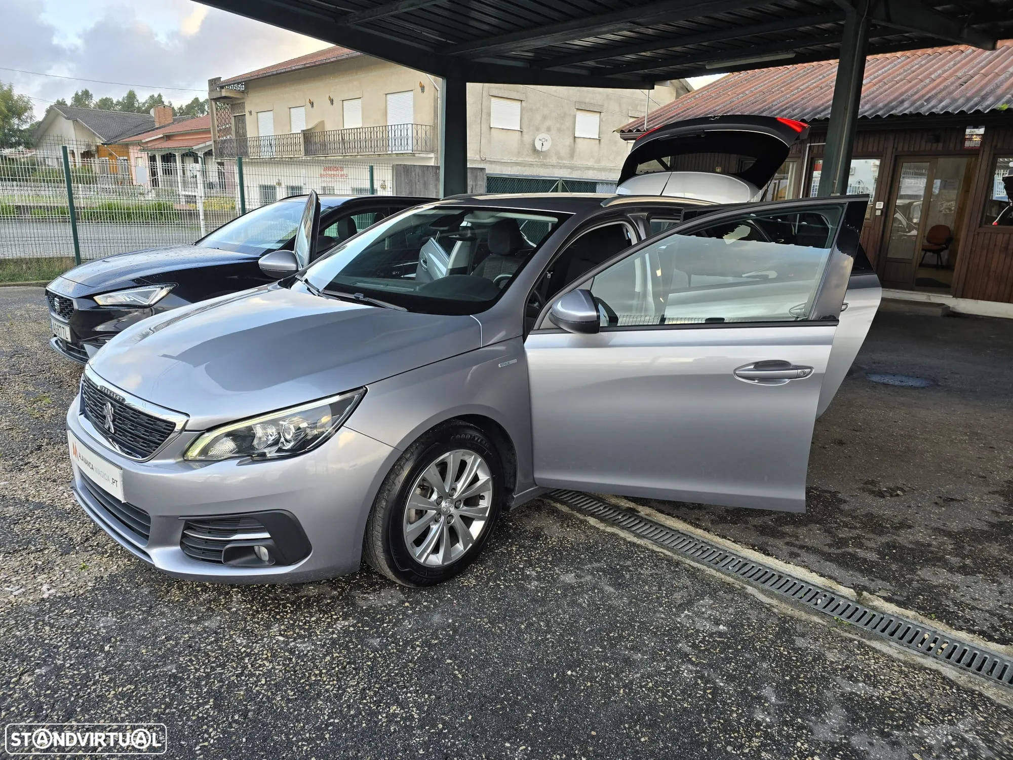 Peugeot 308 SW 1.5 BlueHDi Style - 36