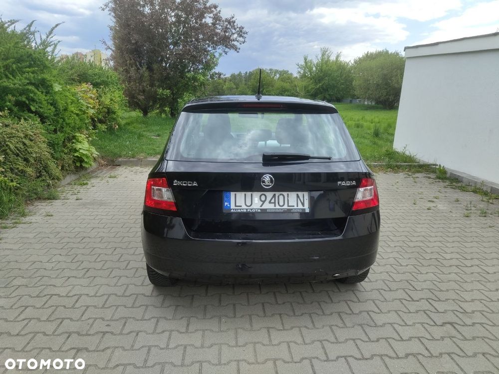 Skoda Fabia 1.0 Edition - 4