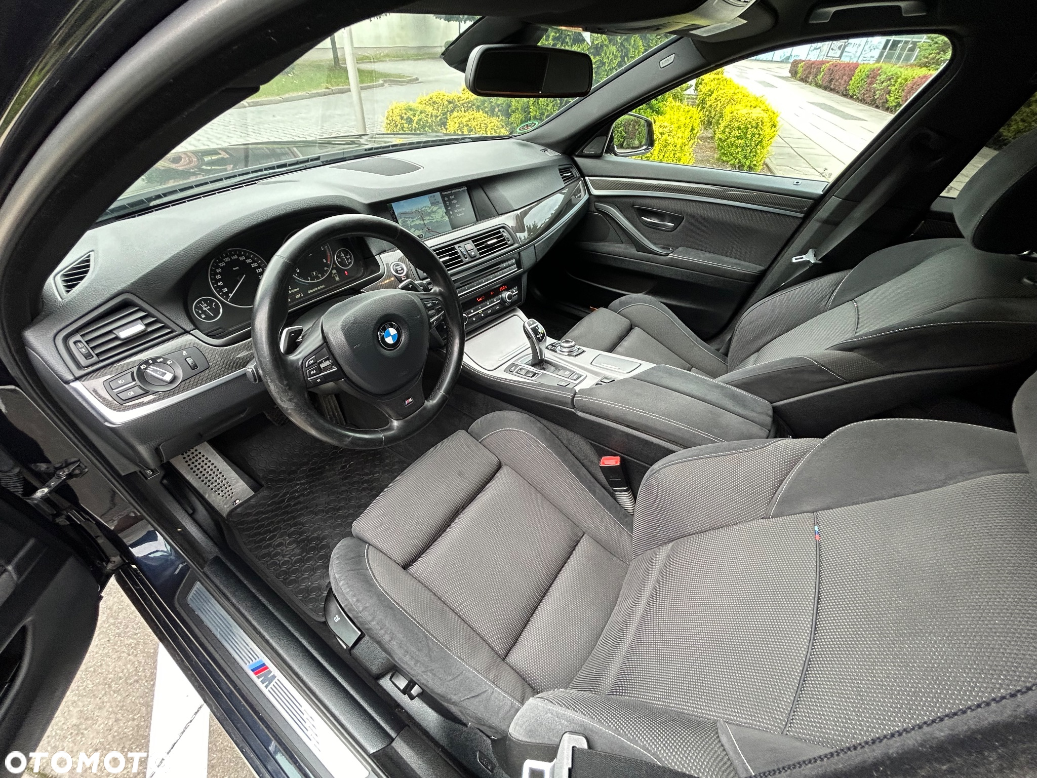 BMW Seria 5 525d Touring - 5