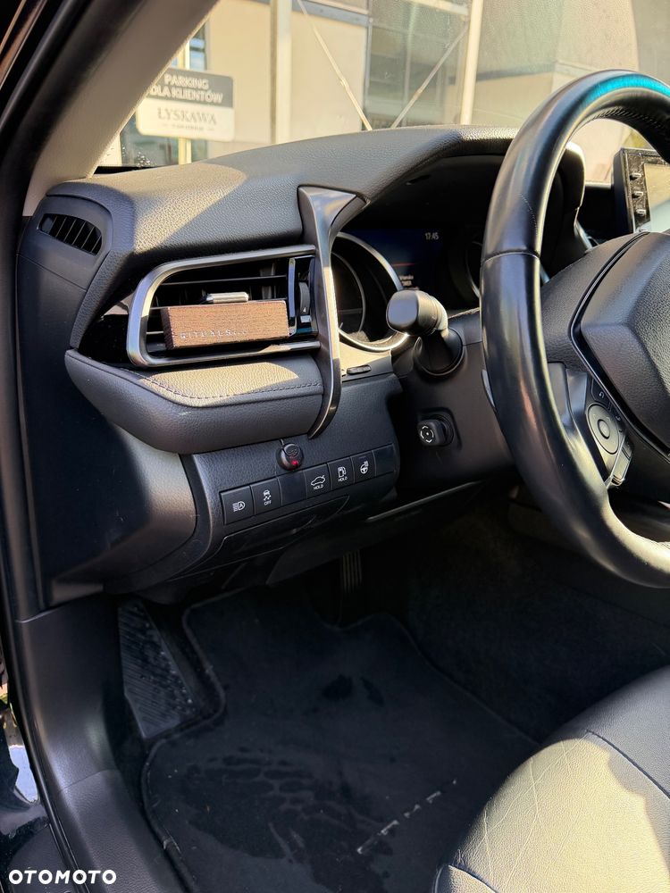 Toyota Camry 2.5 Hybrid Executive CVT - 12