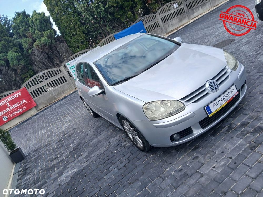 Volkswagen Golf - 33