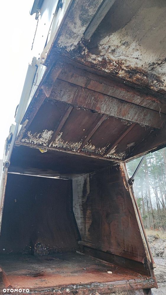 Renault D19-WIDE śmieciarka FAUN euro 6 - 9