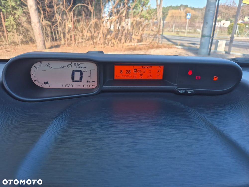 Citroën C3 Picasso 1.4i Selection - 22