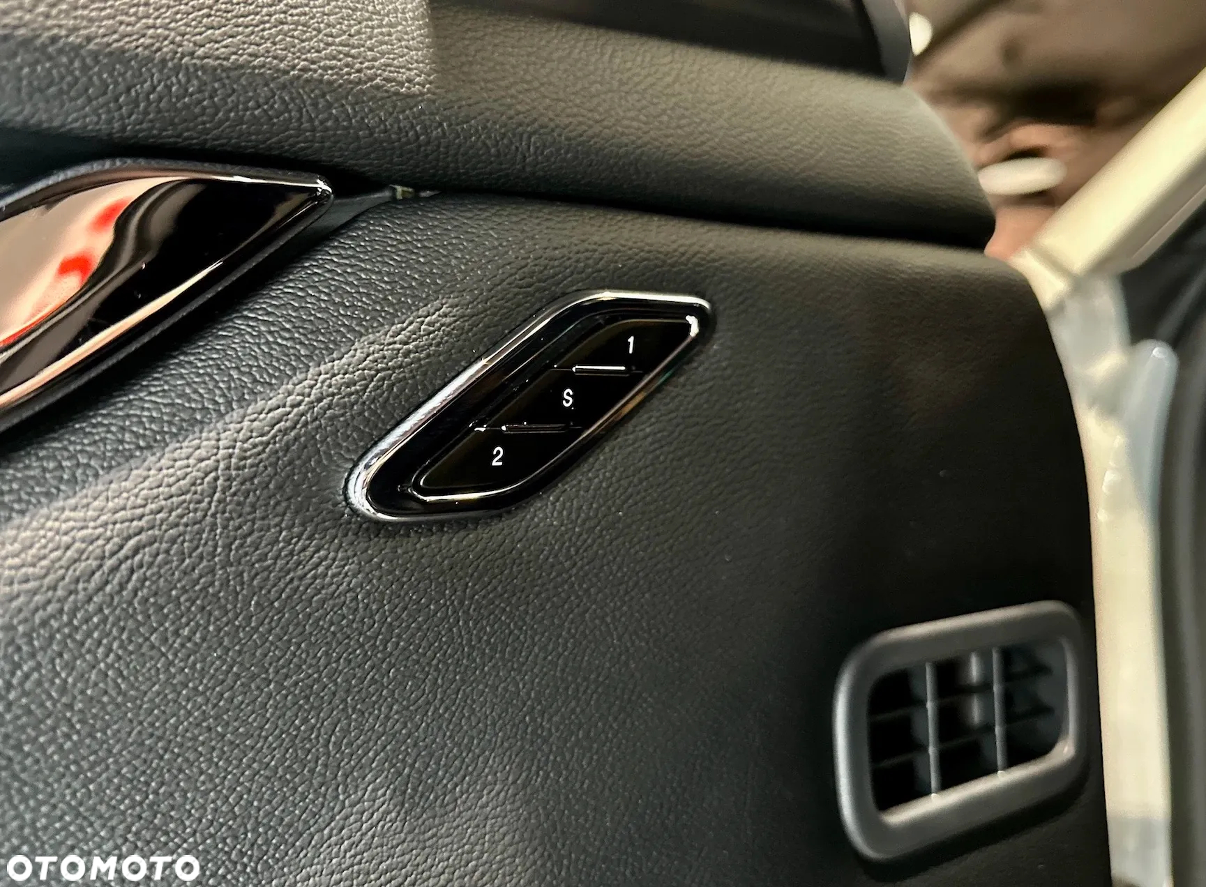 Maserati Quattroporte - 33