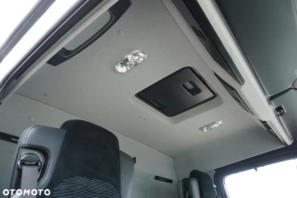 Mercedes-Benz ANTOS / 2535 / EURO 6 / CHŁODNIA + WINDA / 23 PALETY / OŚ SKRĘTNA - 37