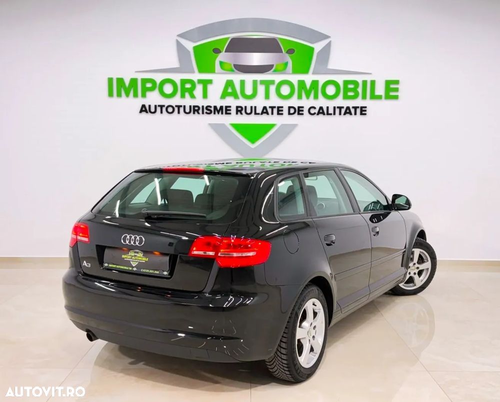 Audi A3 1.6 Sportback Ambiente - 14