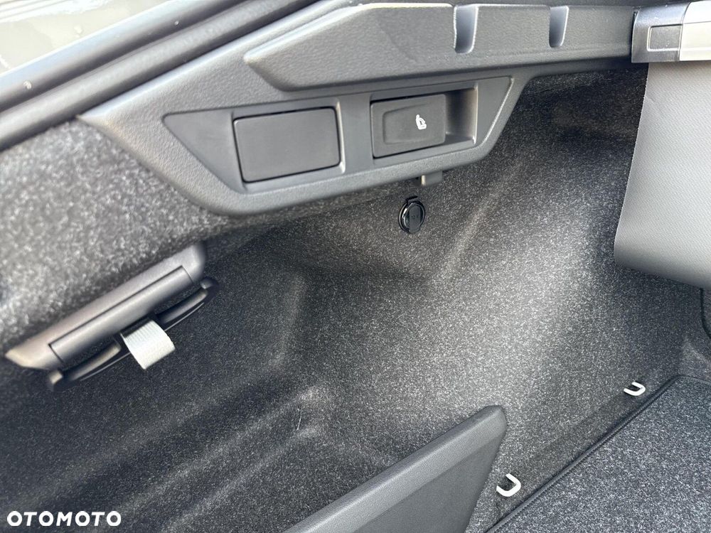 Skoda Octavia 2.0 TSI RS DSG - 25