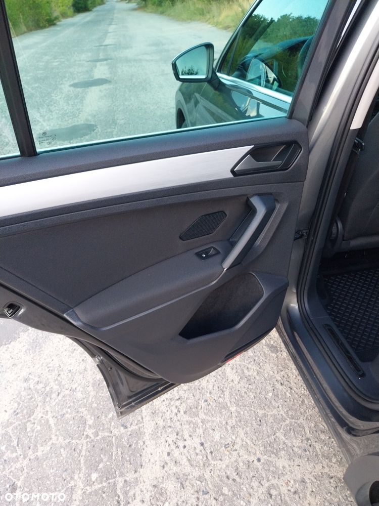 Volkswagen Tiguan 1.5 TSI EVO Comfortline - 12