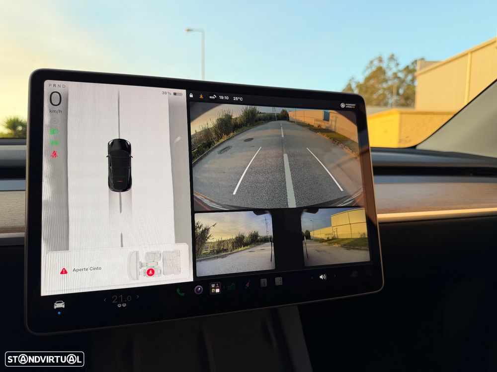 Tesla Model Y Tração Traseira - 24