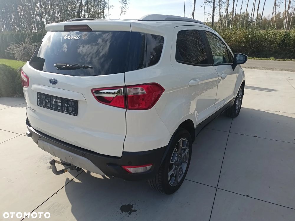 Ford EcoSport - 4