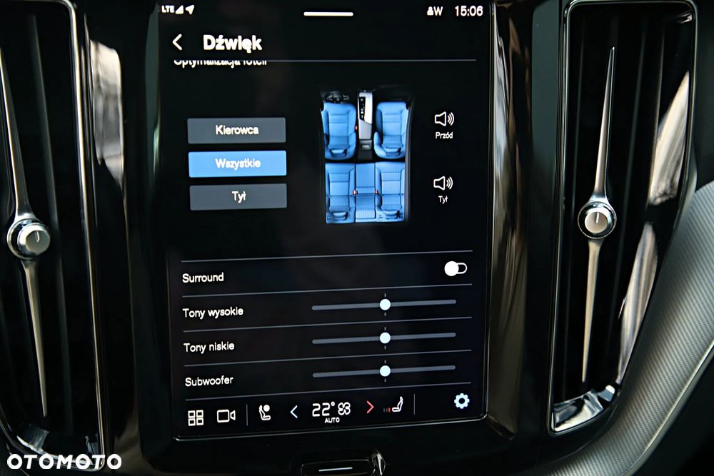 Volvo XC 60 B5 B AWD Plus Dark - 26
