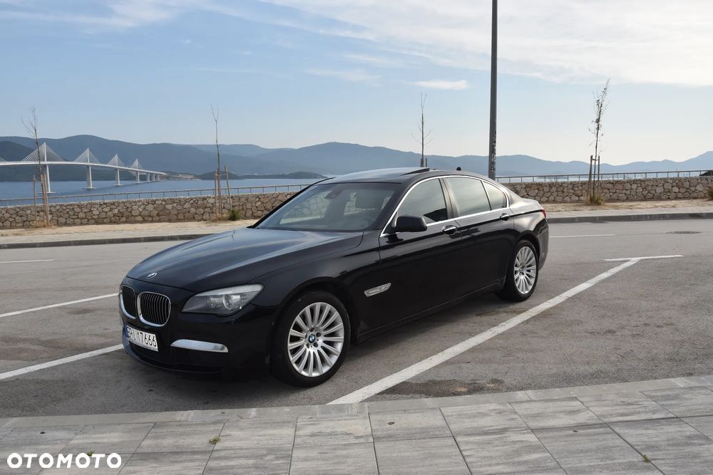 BMW Seria 7 740d - 10