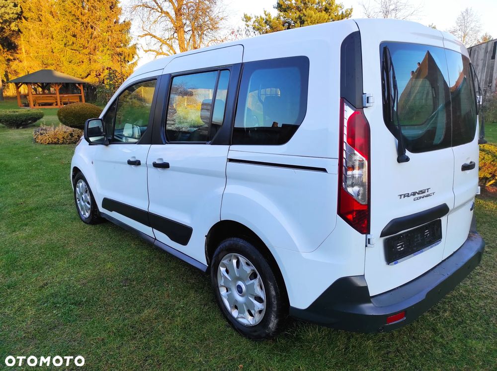 Ford Transit Connect - 19