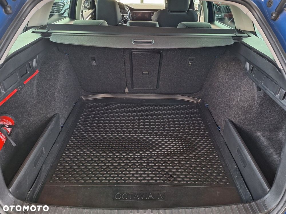 Skoda Octavia 2.0 TDI Ambition DSG - 10