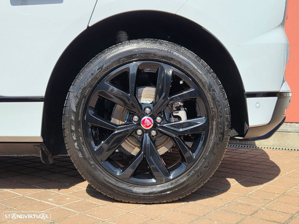 Jaguar I-Pace EV400 R-Dynamic SE AWD - 16
