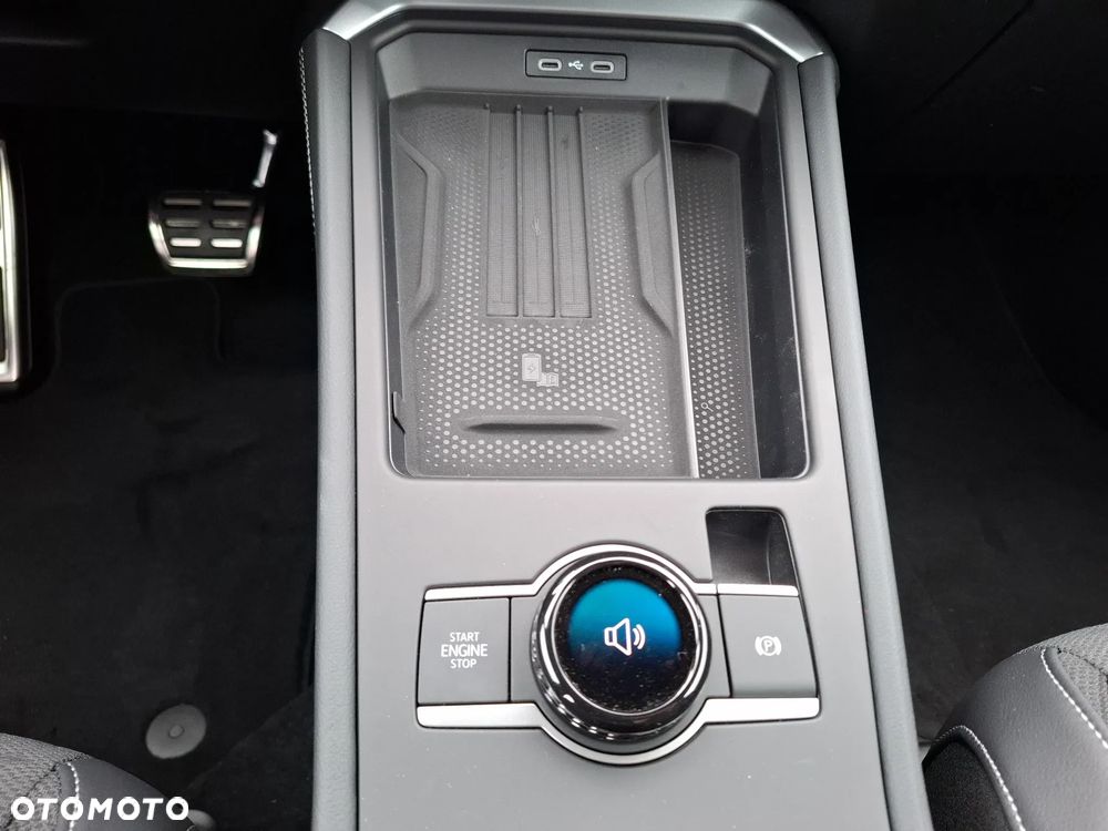 Volkswagen T-Roc 1.5 TSI R-Line DSG - 19