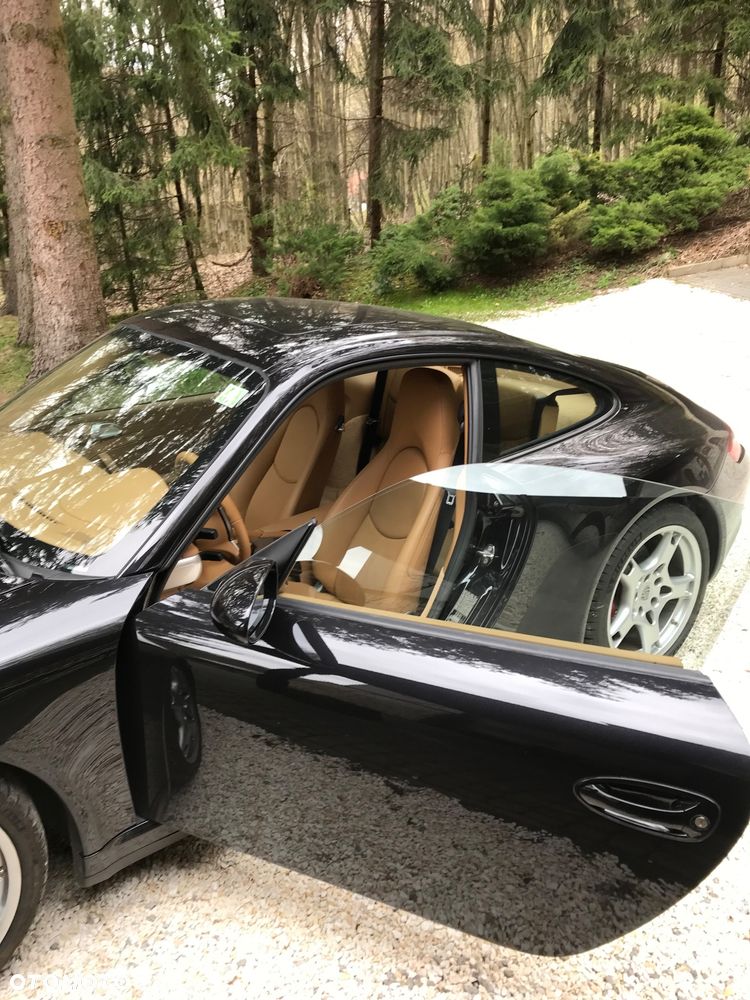 Porsche 911 Carrera 4S - 9
