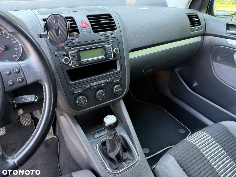 Volkswagen Golf 1.6 United - 9