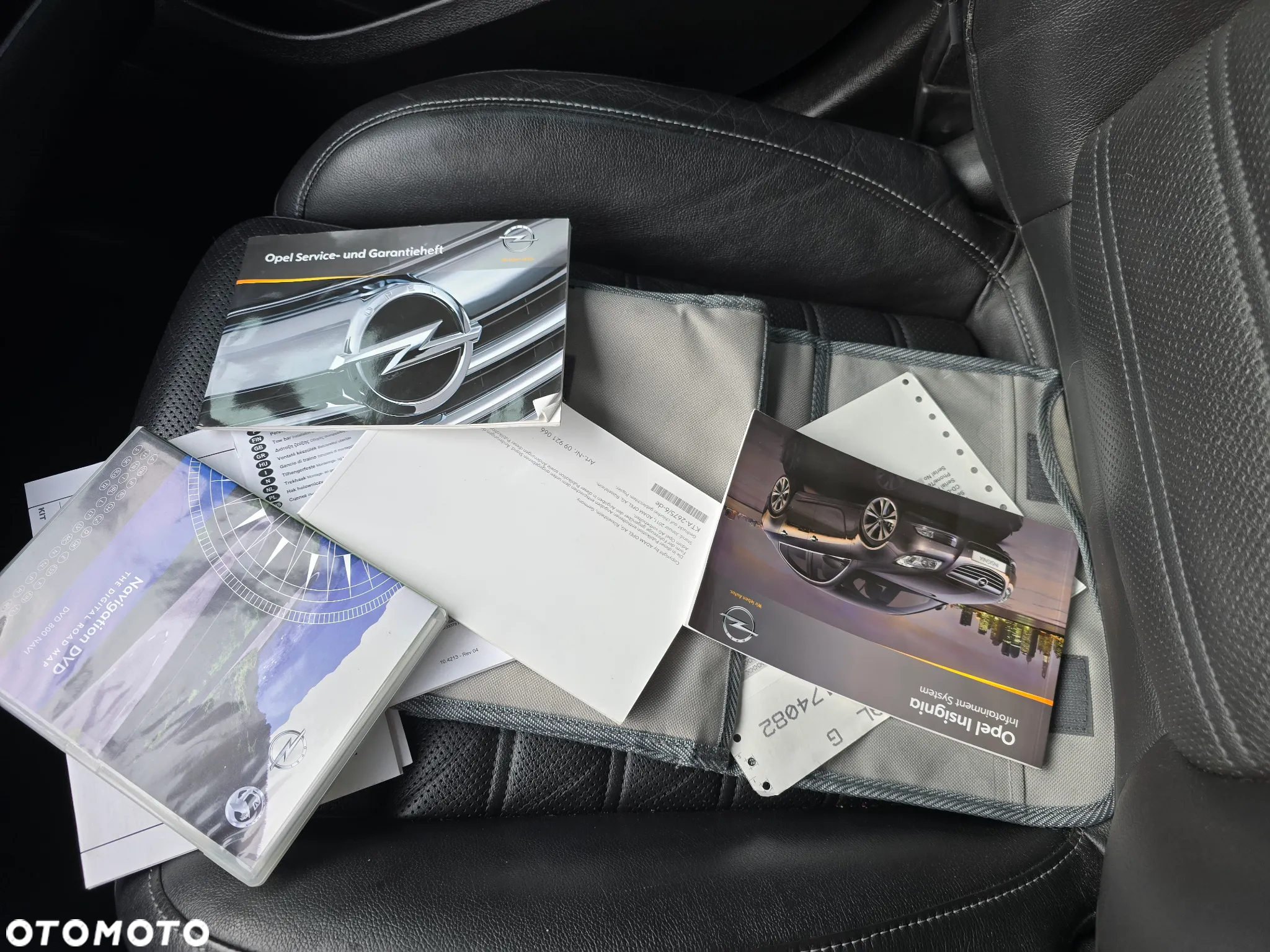 Opel Insignia 2.0 CDTI Cosmo - 13