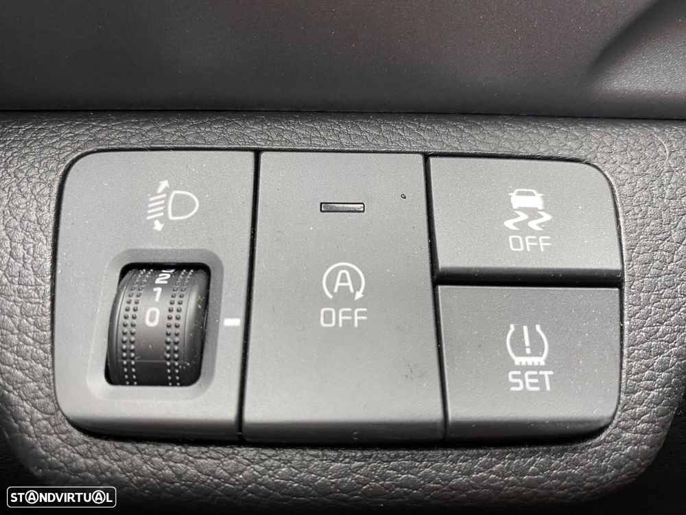 Kia Stonic 1.0 T-GDI Drive - 30