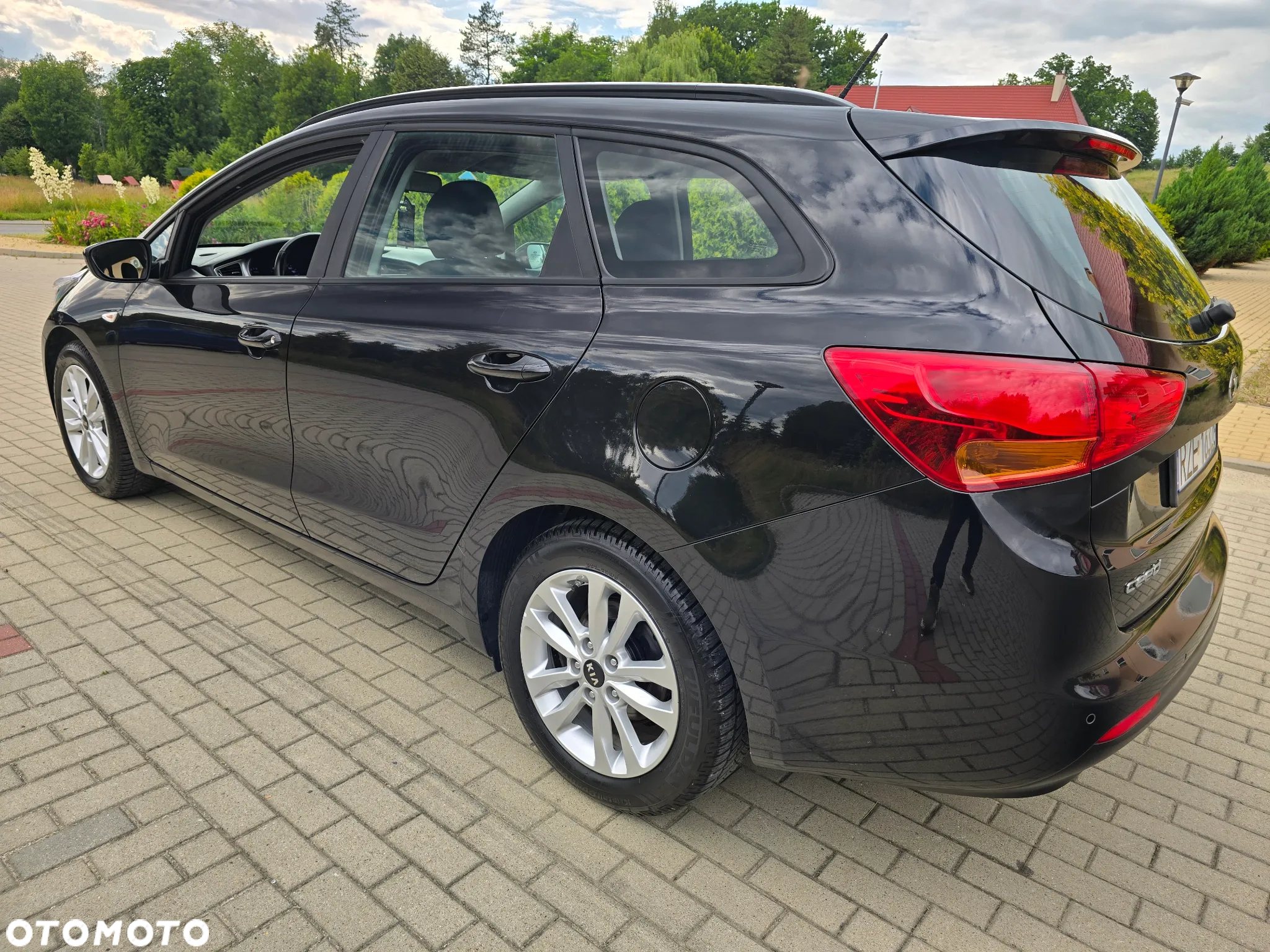 Kia Ceed 1.4 CVVT Edition 7 - 9