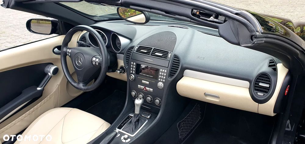 Mercedes-Benz SLK - 28