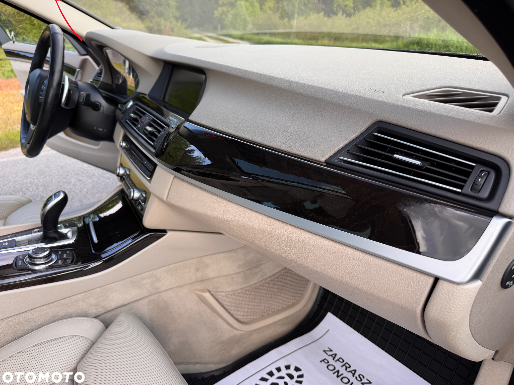 BMW Seria 5 530d xDrive Touring Luxury Line - 22