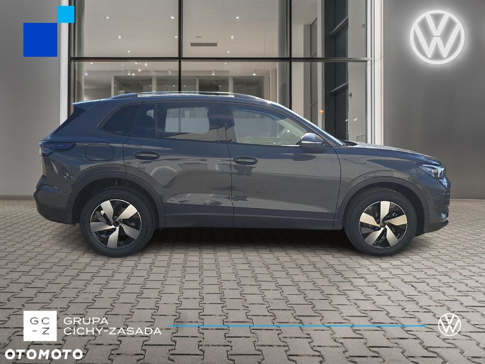 Volkswagen Tiguan - 6