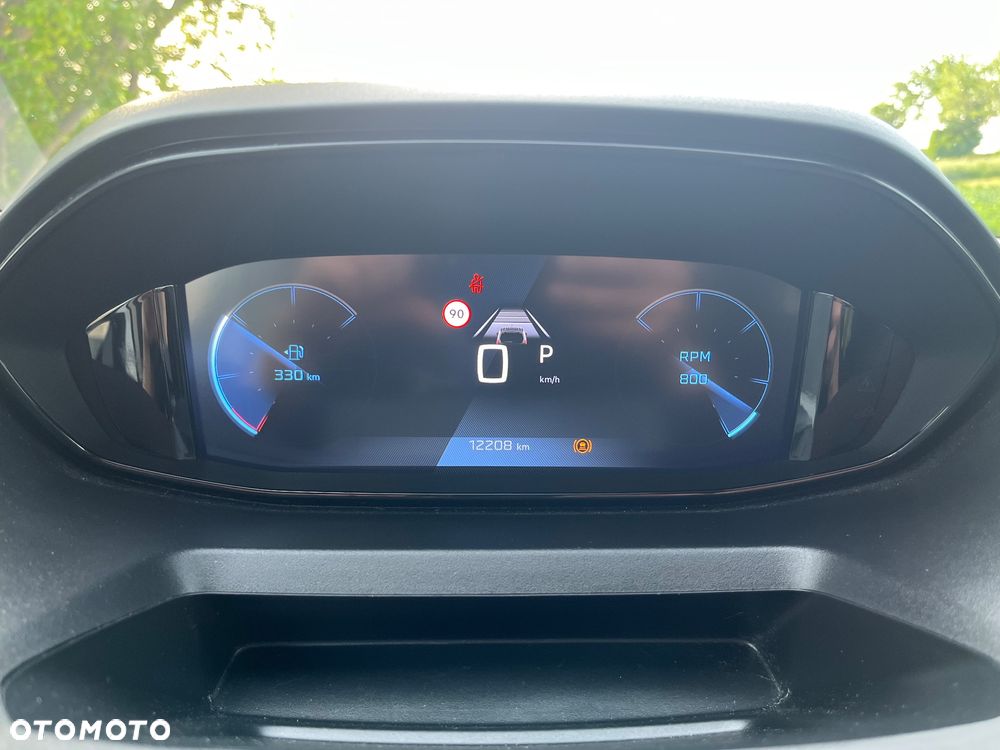 Peugeot Rifter BlueHDI 130 L1 EAT8 GT - 10