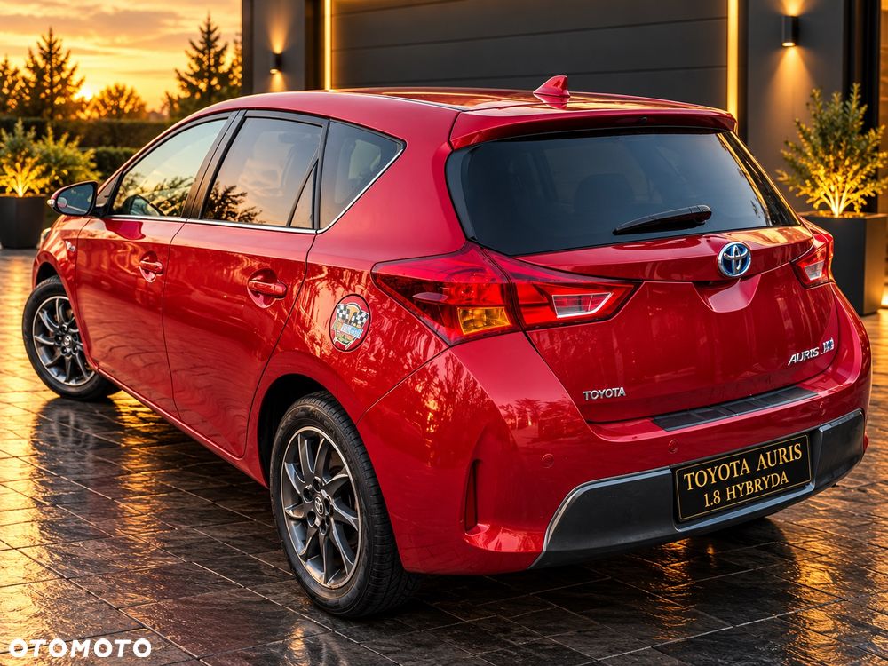 Toyota Auris 2015 photo 4
