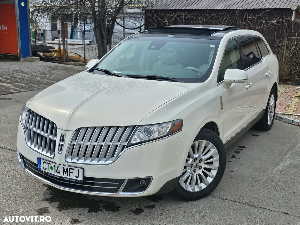 Lincoln MKT - 1
