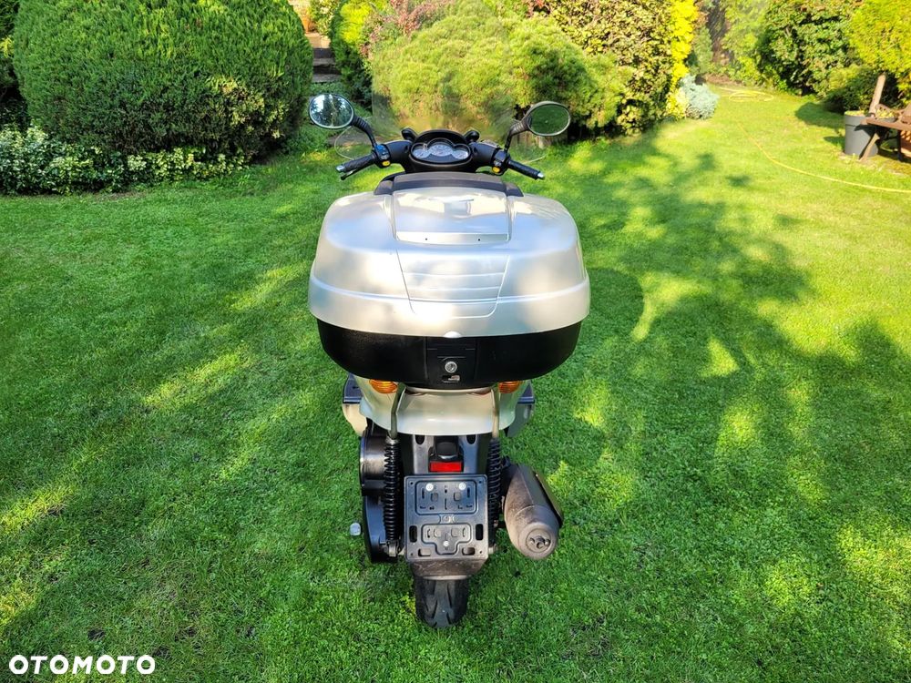 Yamaha Skyliner - 10