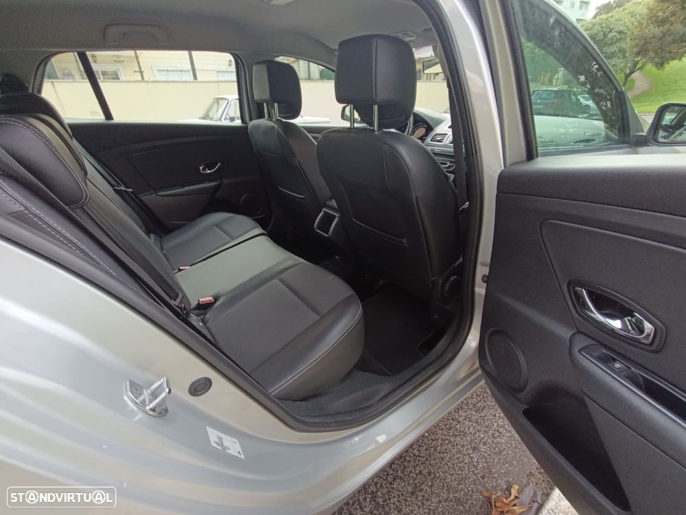 Renault Mégane Sport Tourer 1.5 Blue dCi Limited J17 - 27