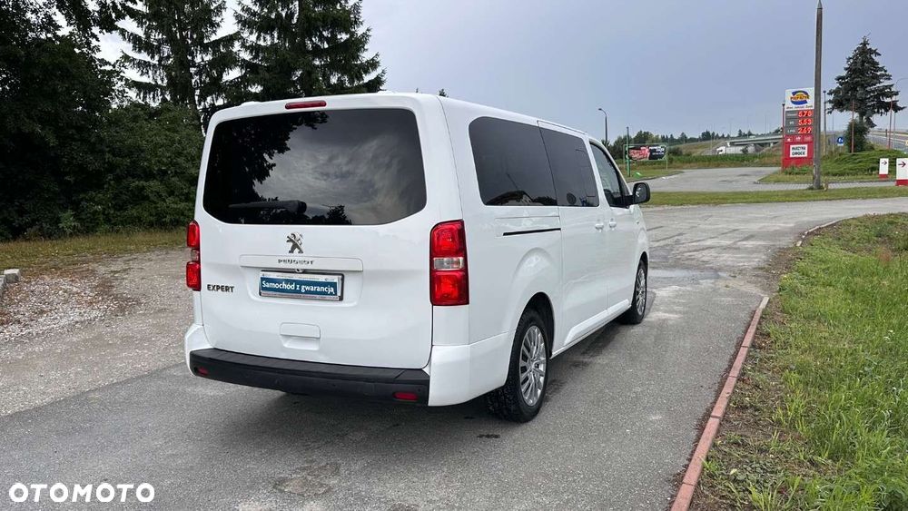 Peugeot Traveller - 17