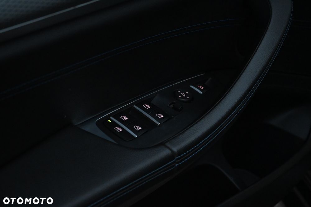 BMW X4 xDrive25d sport - 9