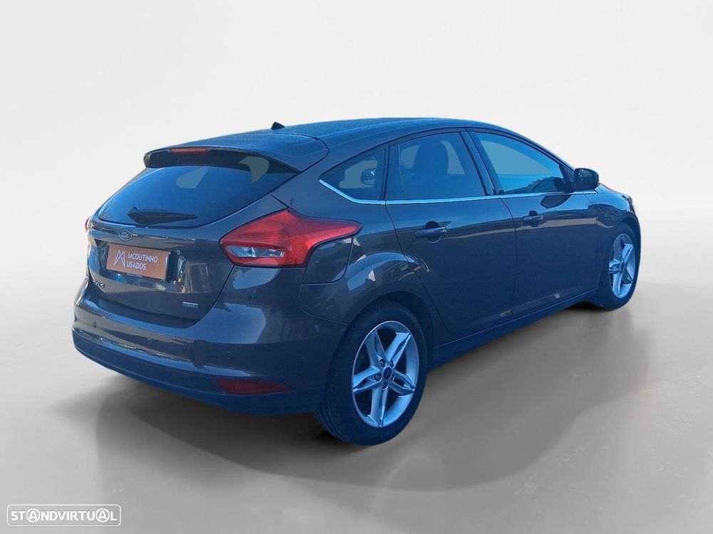 Ford Focus 1.0 EcoBoost Titanium - 5