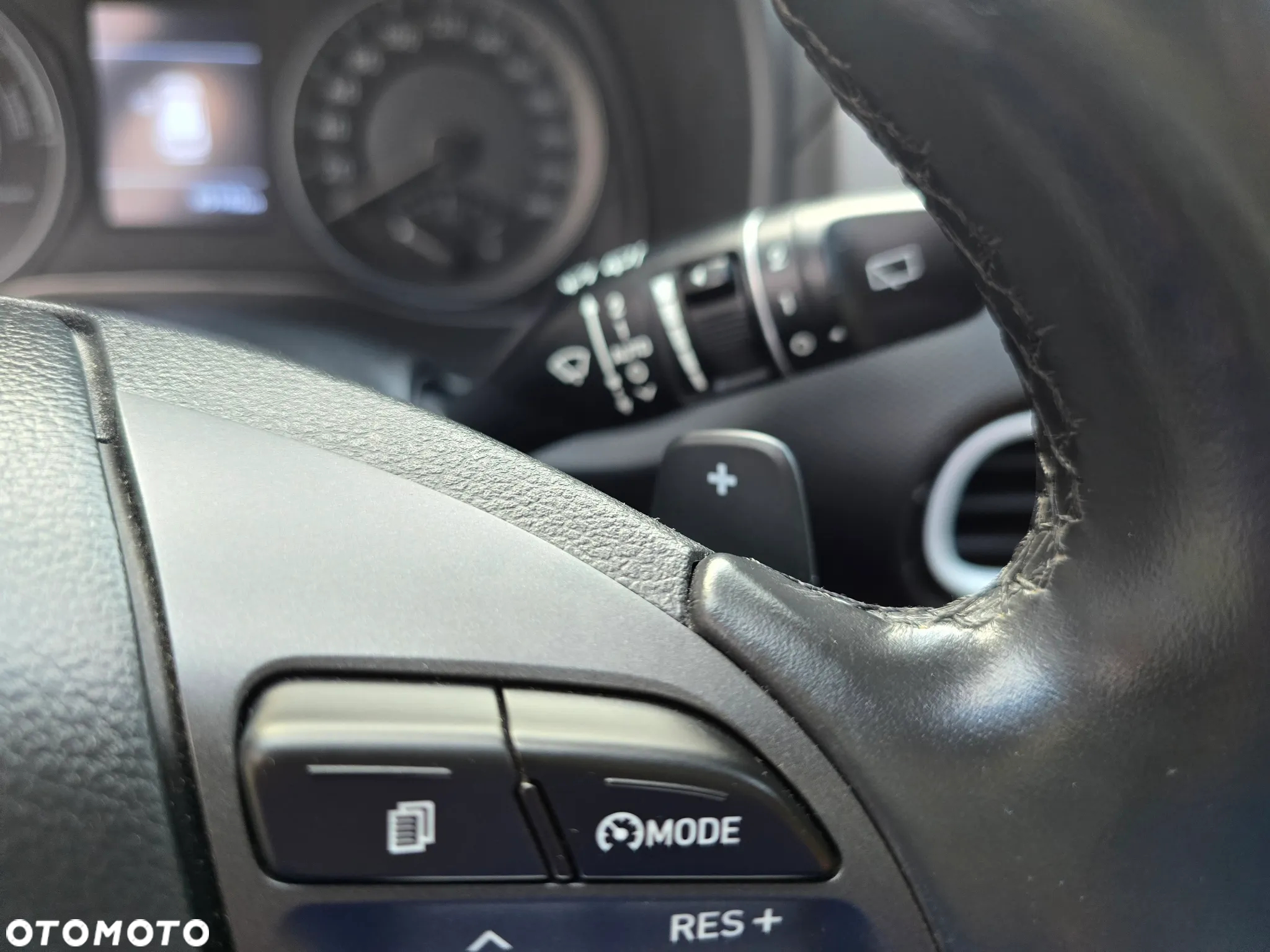 Hyundai Kona 1.6 GDI DCT Hybrid Advantage - 34