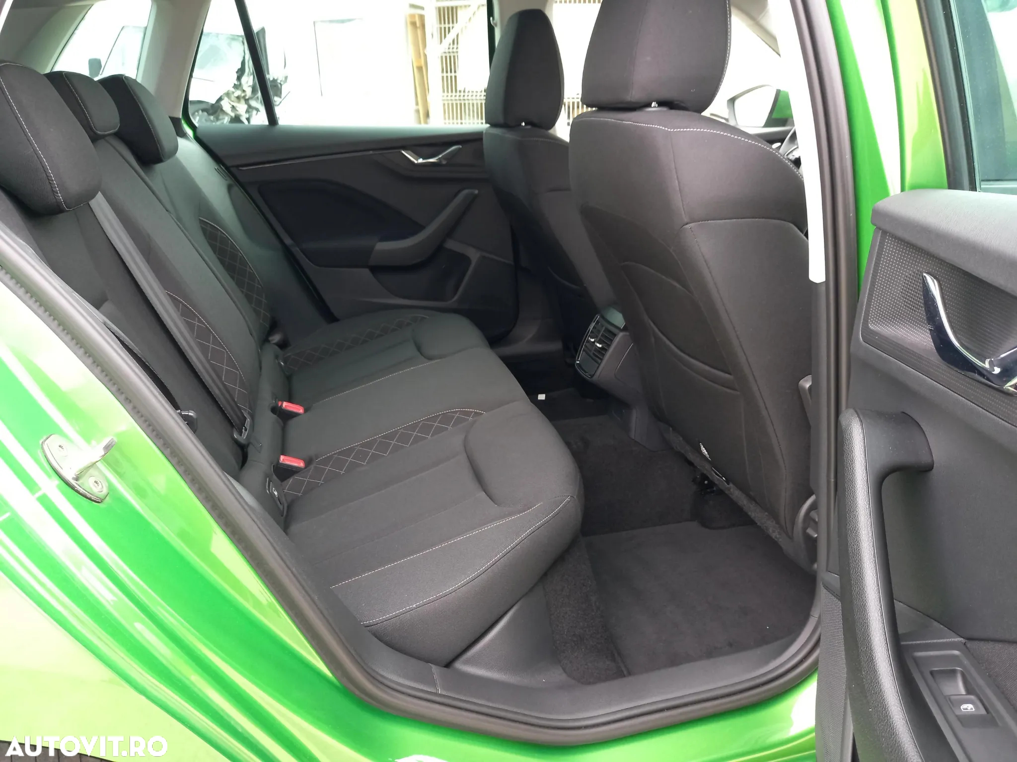 Skoda Kamiq 1.6 TDI DSG Style - 14