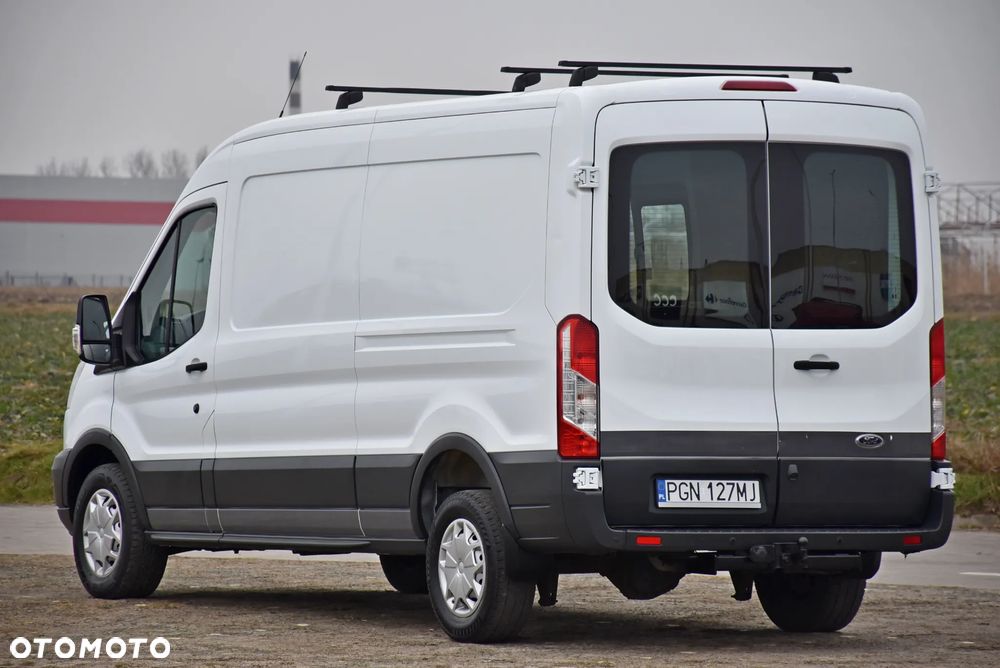 Ford Transit - 12