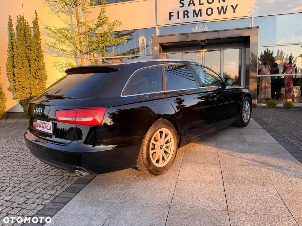 Audi A4 Limousine - 36