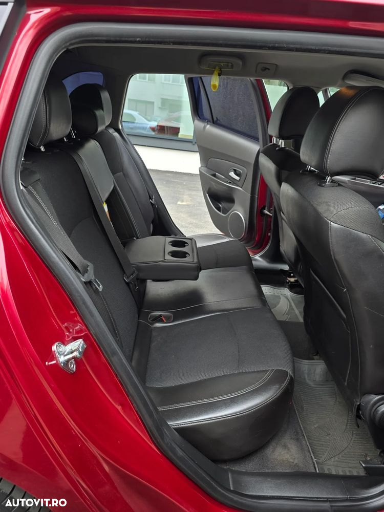 Chevrolet Cruze 1.8 Ecotec LT - 17