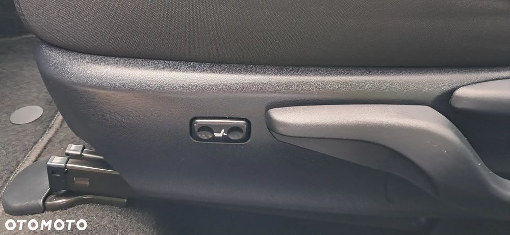 Toyota Auris 1.6 Premium Start - 39