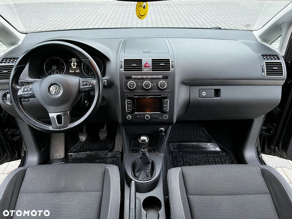 Volkswagen Touran 1.6 TDI DPF BlueMotion Technology Comfortline - 9