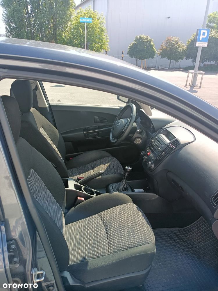 Kia Ceed 1.4 Comfort - 9
