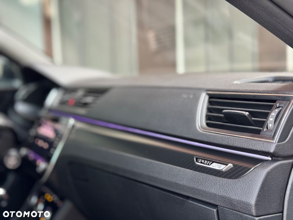 Skoda Superb 2.0 TDI SCR Sportline DSG - 40