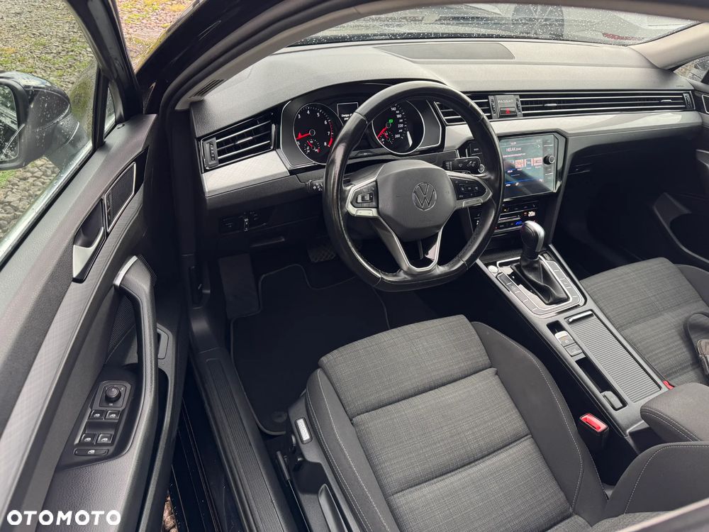 Volkswagen Passat 2.0 TSI Business DSG - 22
