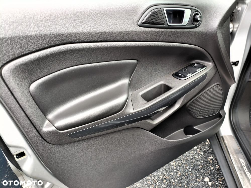 Ford EcoSport 1.0 EcoBoost TITANIUM - 17