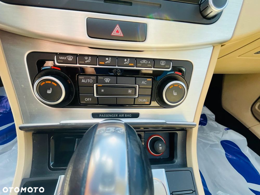 Volkswagen Passat 2.0 TDI DPF DSG Highline - 18